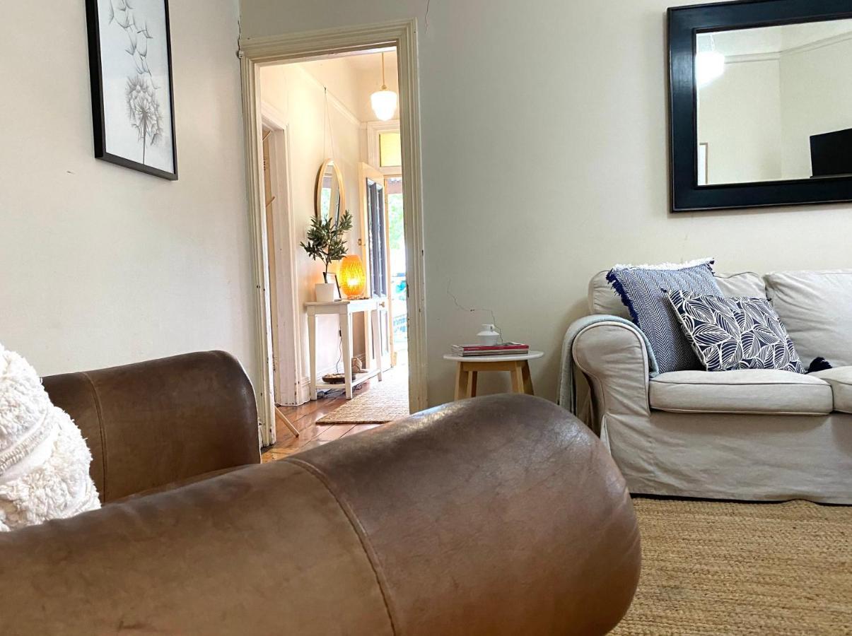 Cute On Byng - Walk To Town Holiday home *